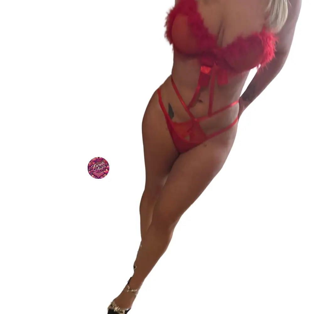 Lessecretsdelea_Scarlett_Ensemble_lingerie_bunny_léger_string_accessoires_lapin_carrousel_1000_1000.webp